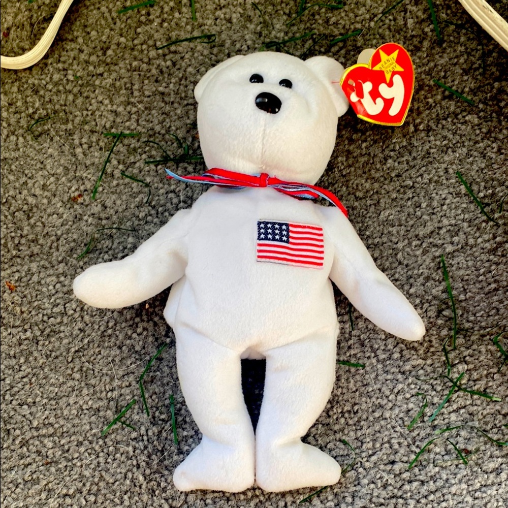 Rare TY USA Beanie Baby White Bear with American Flag